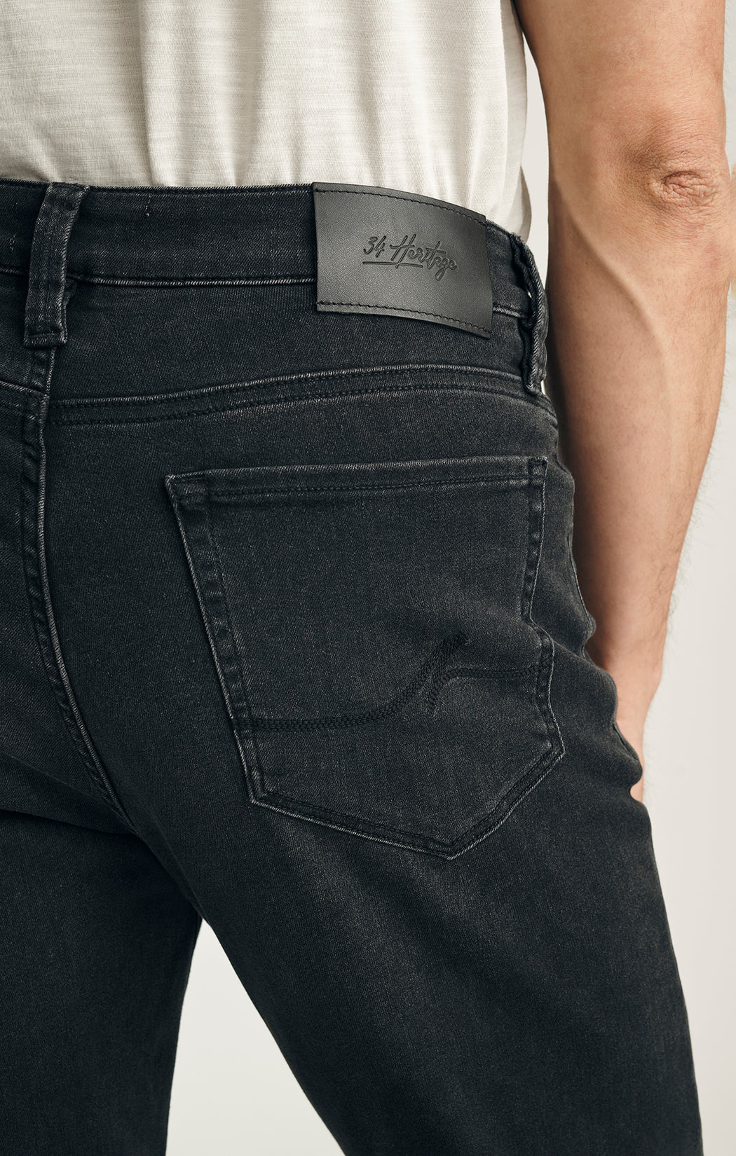 34 Heritage Men's Jeans 32"